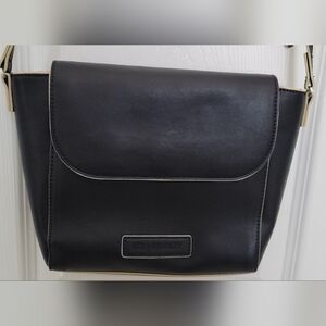 Vera Bradley NWOT purse, black and white